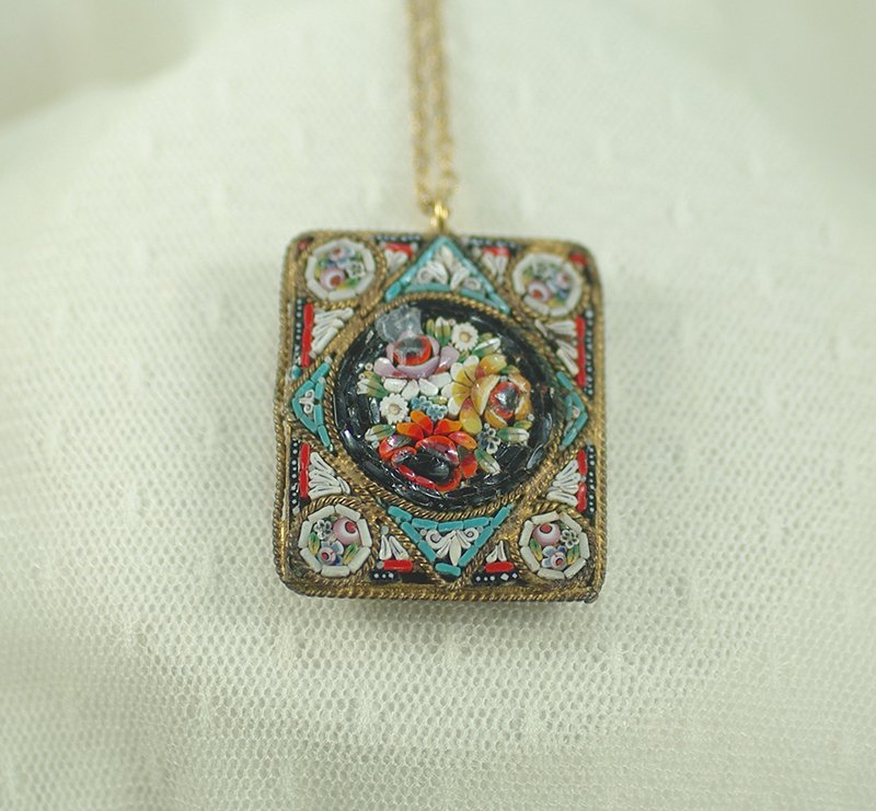 multicoloreditalianmicromosaicfloralrectanglependant.jpg